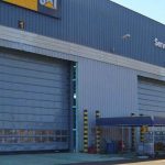 Горнодобывающая индустрия: Эти гибкие ворота Nergeco устанавлены в цехе технического обслуживания